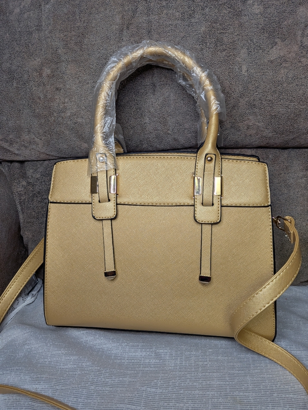 ✨ NWT Gold Saffiano Structured Satchel ✨